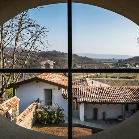 Alloggio per agriturismo Borgo Gradis'ciutta *